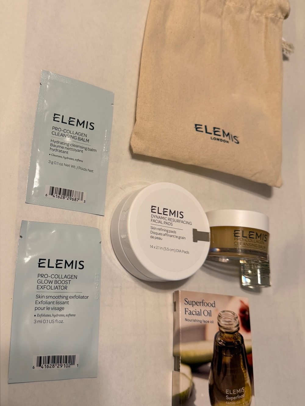 ELEMIS Gift Bag
